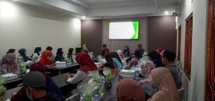 Rapat Koordinasi (Rakor) Pemerintah Kalurahan Ambarketawang bersama Kader Keluarga Berencana (KB)
